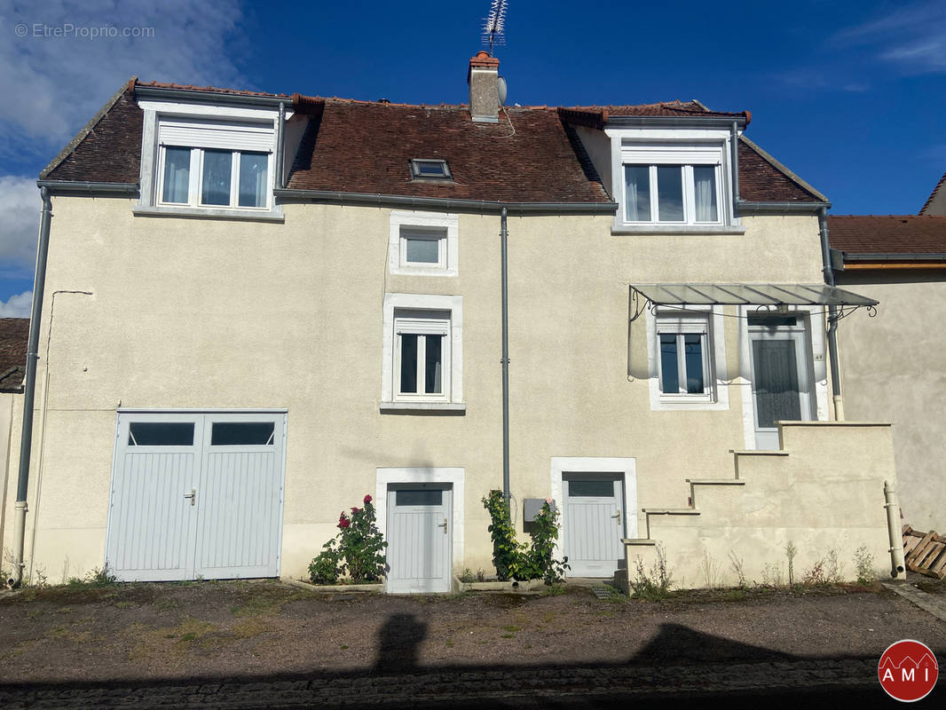 Maison à SEMUR-EN-AUXOIS