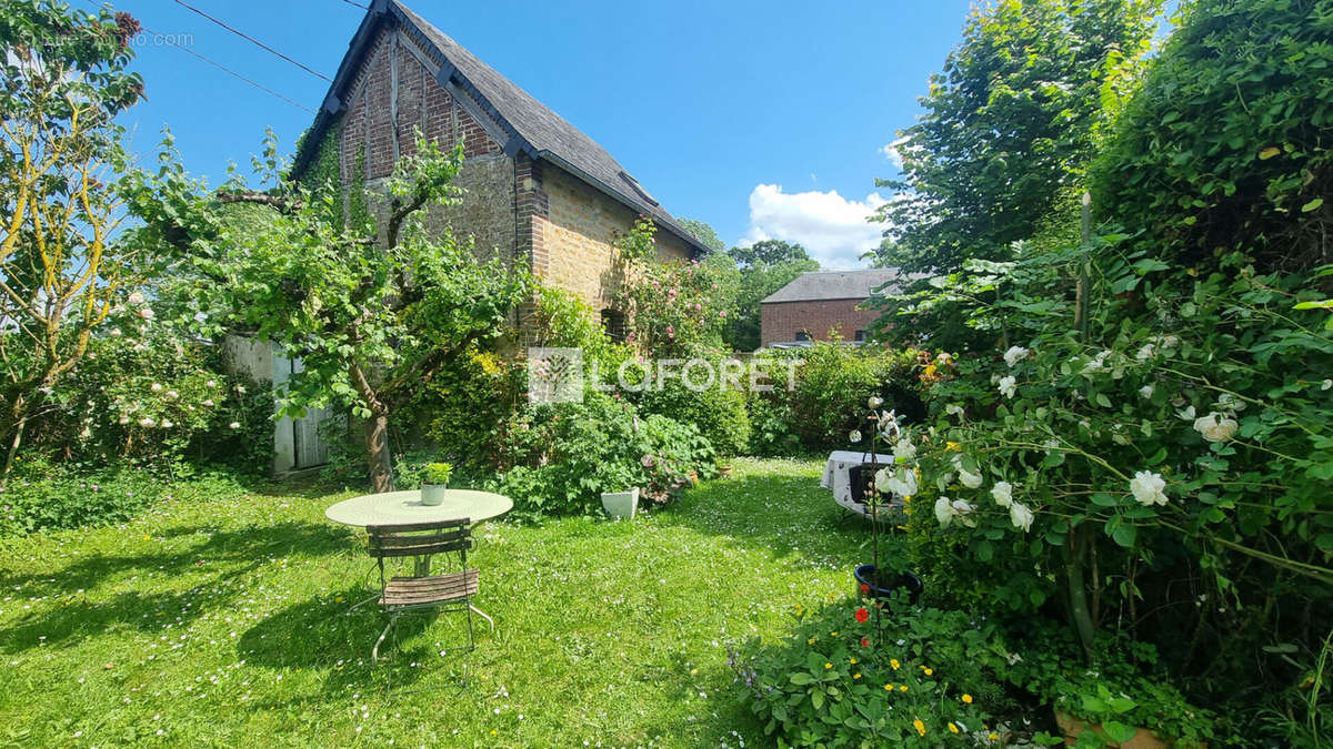 Maison à BEUVRON-EN-AUGE