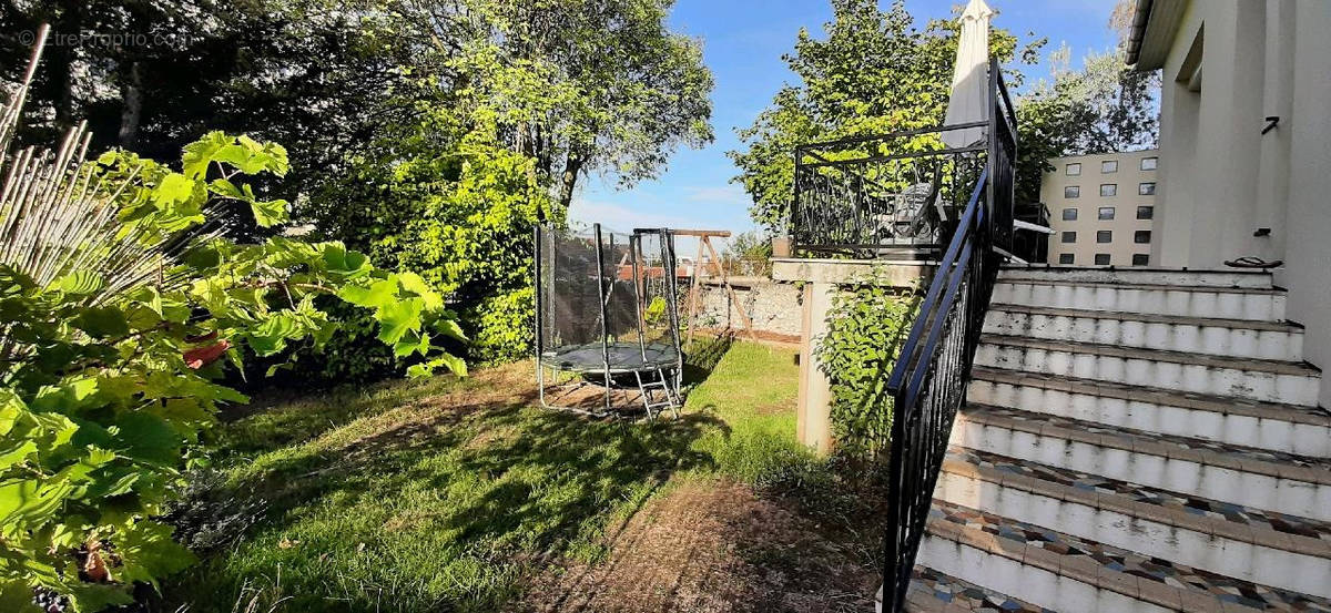 Maison à CHAMPIGNY-SUR-MARNE