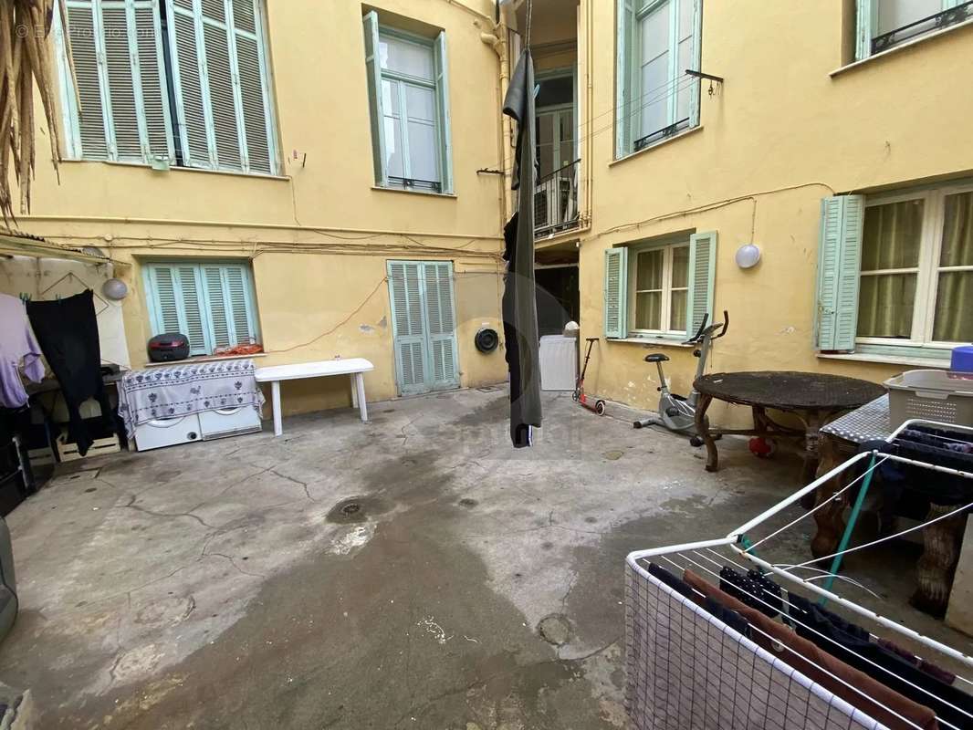 Appartement à MENTON