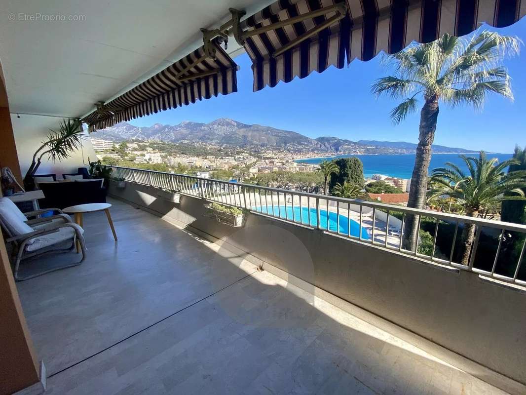 Appartement à ROQUEBRUNE-CAP-MARTIN