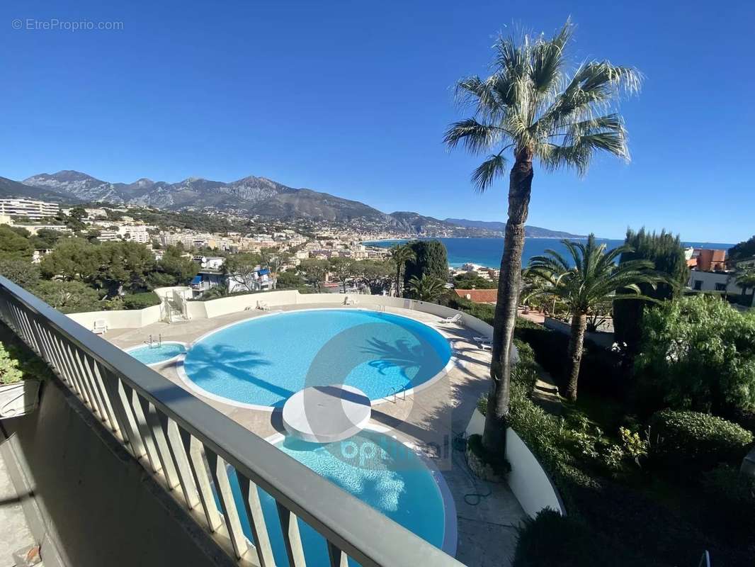 Appartement à ROQUEBRUNE-CAP-MARTIN