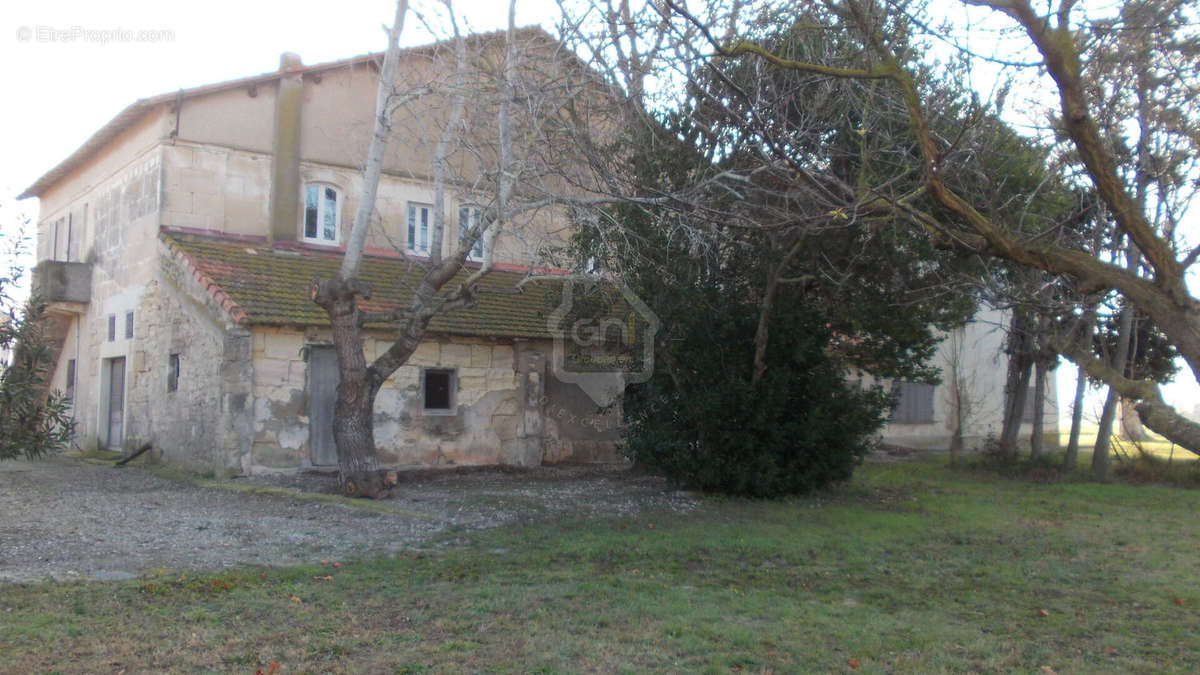 Maison à ARLES