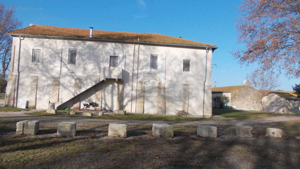 Maison à ARLES