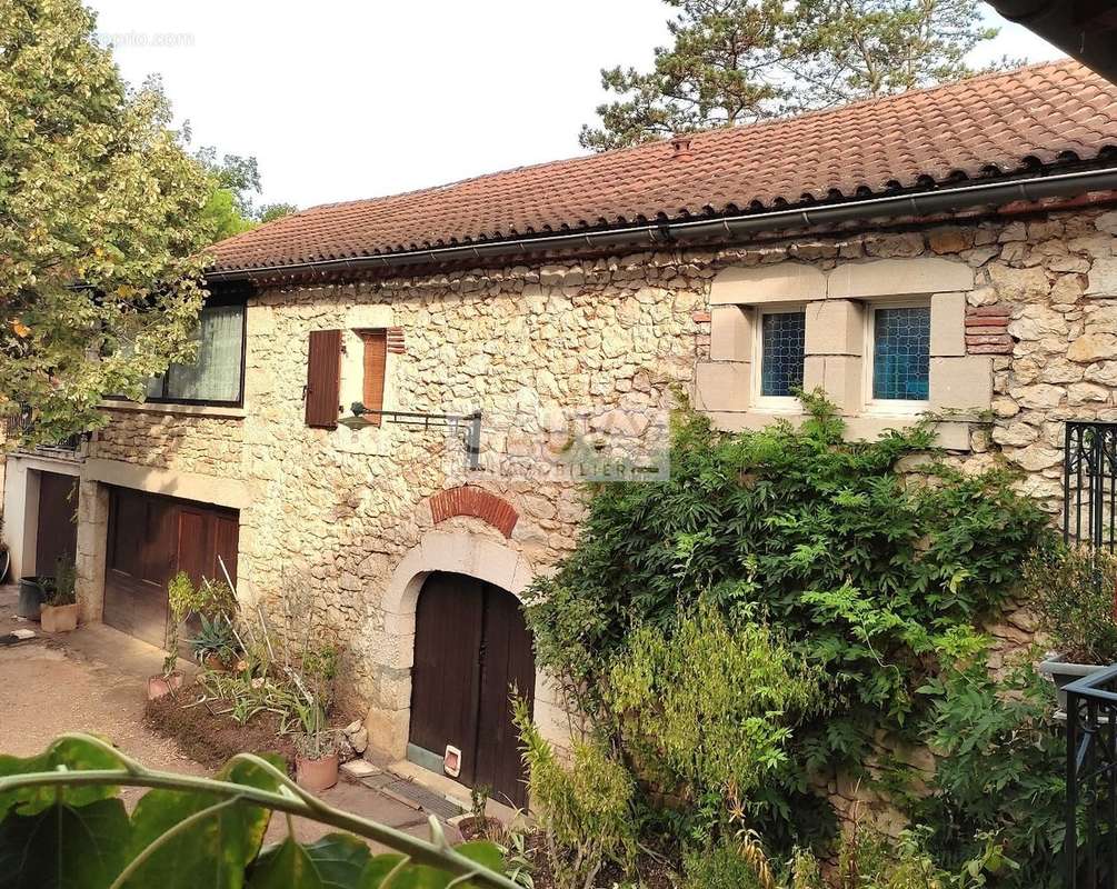 Maison à CAHORS