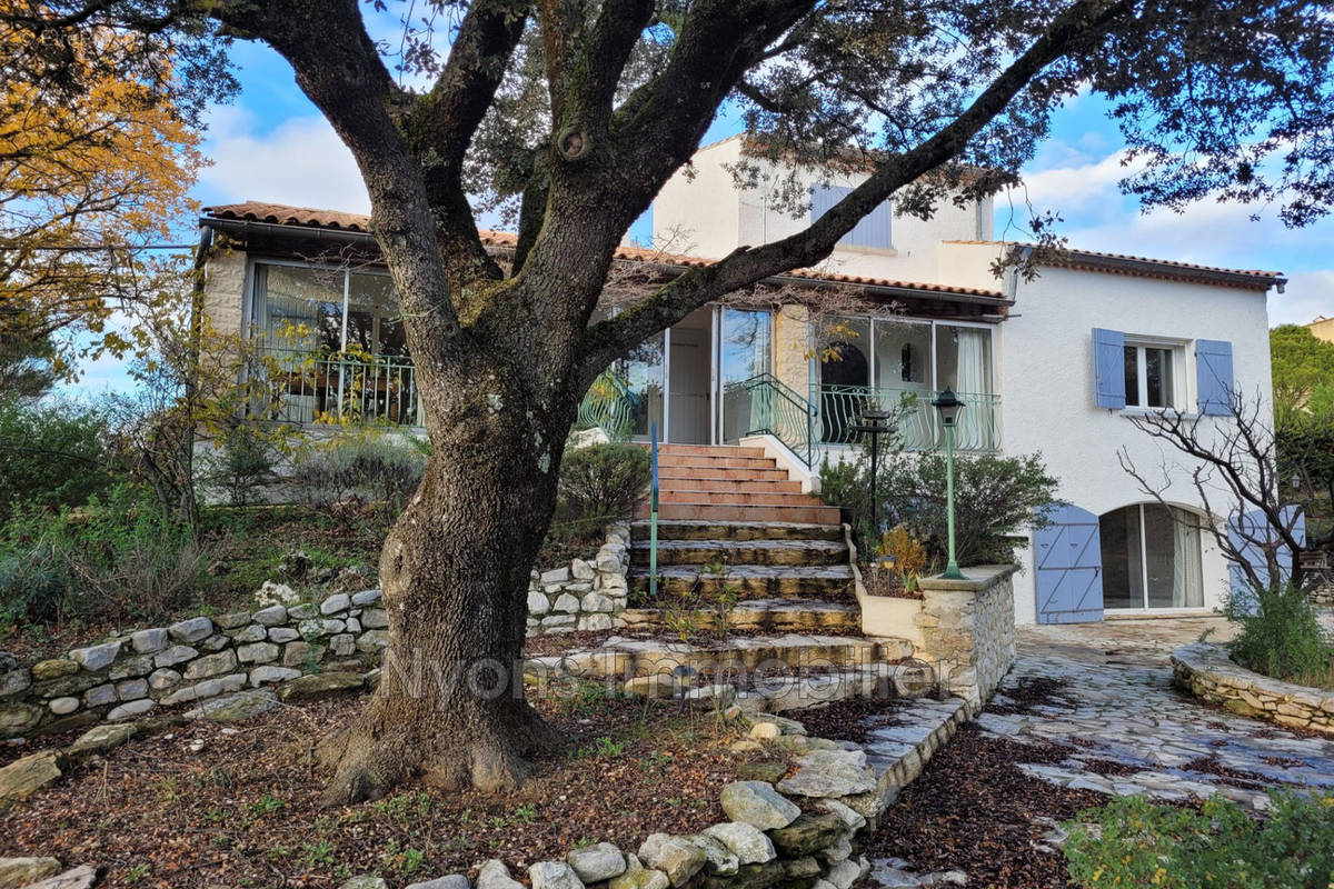 Maison à SAINT-PANTALEON-LES-VIGNES