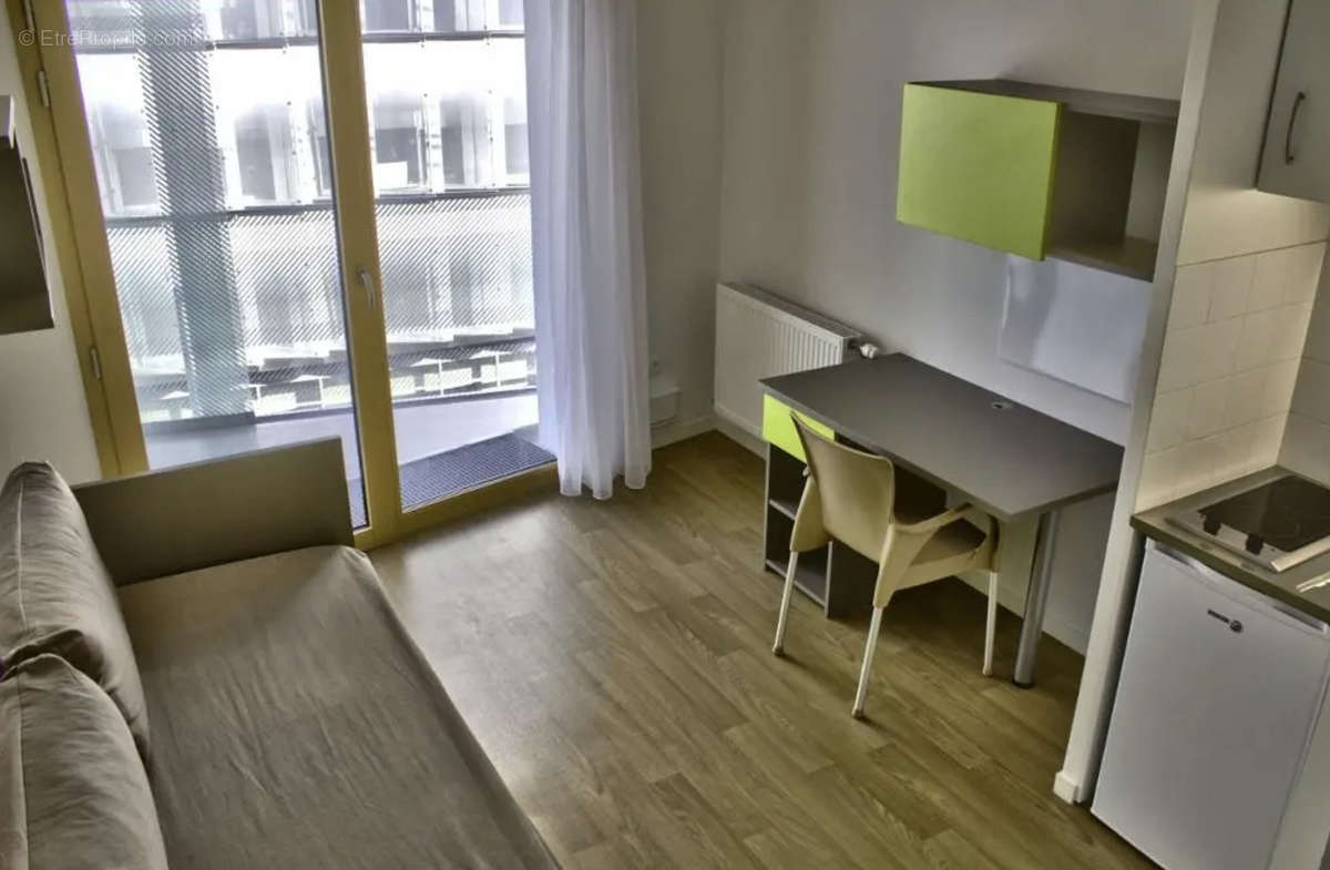 Appartement à ISSY-LES-MOULINEAUX