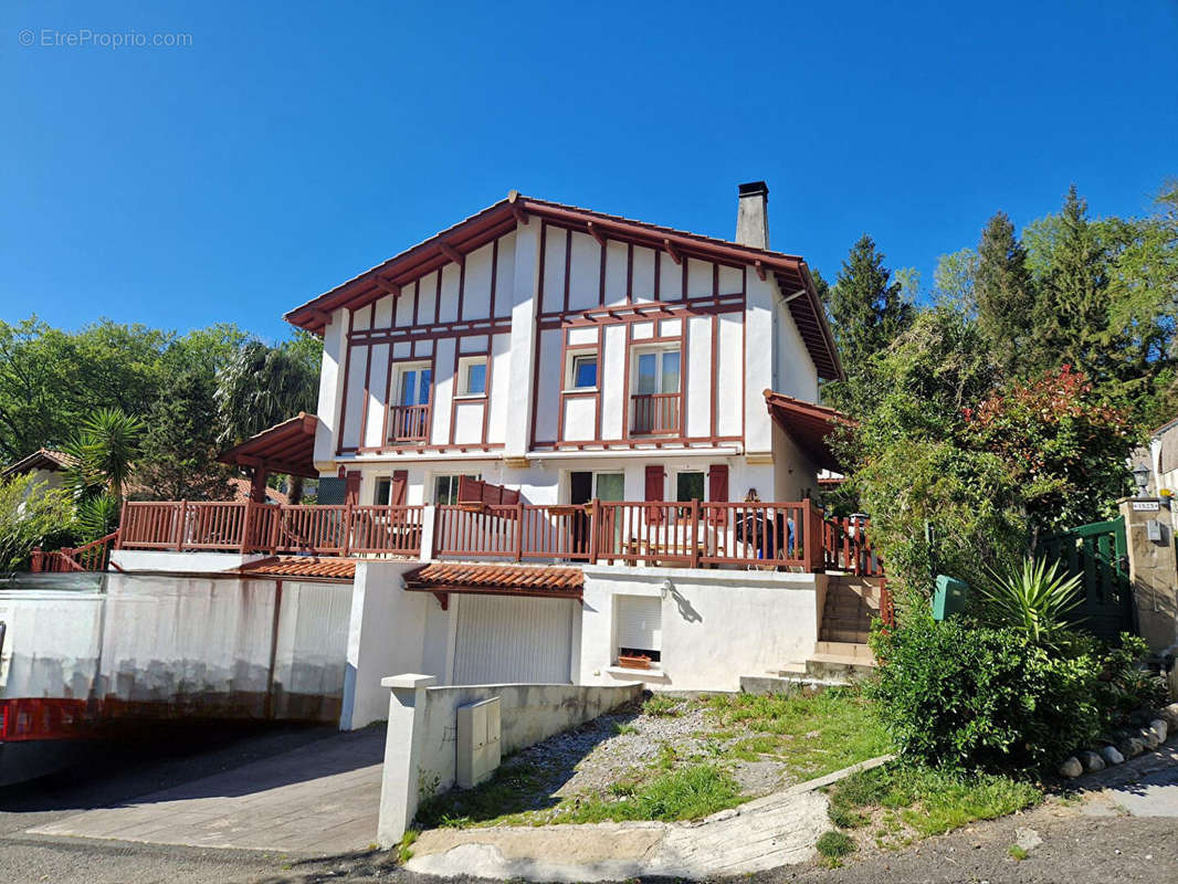 Maison à BIRIATOU