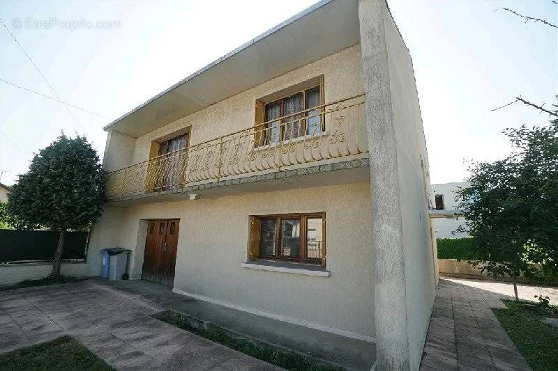 Maison à AULNAY-SOUS-BOIS