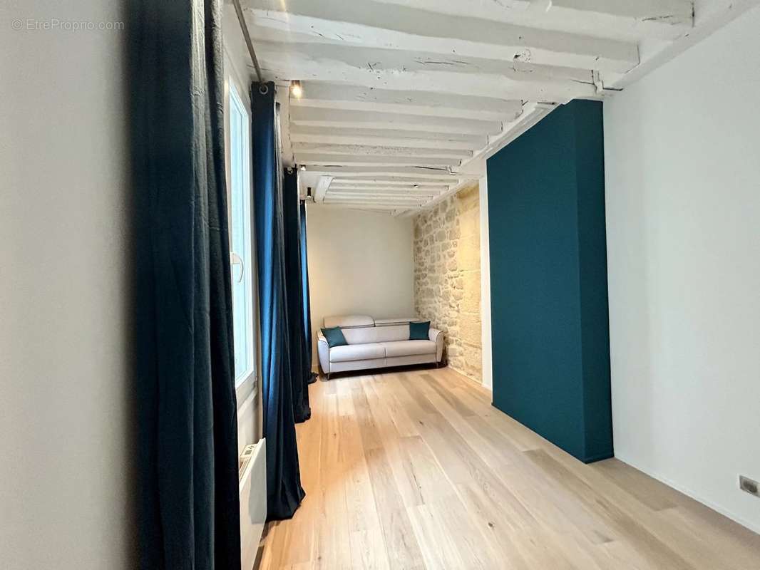 Appartement à PARIS-6E