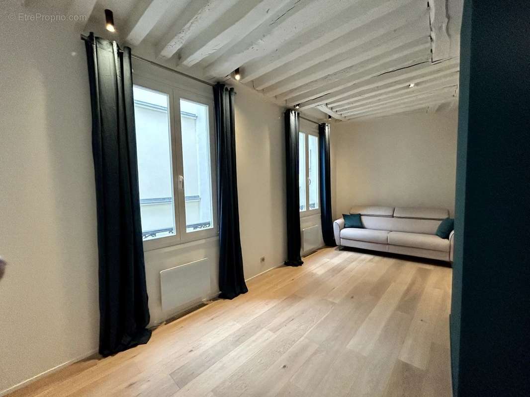 Appartement à PARIS-6E