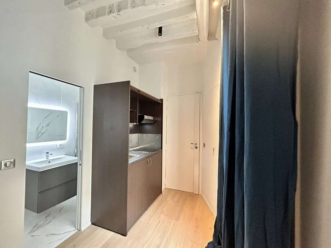 Appartement à PARIS-6E