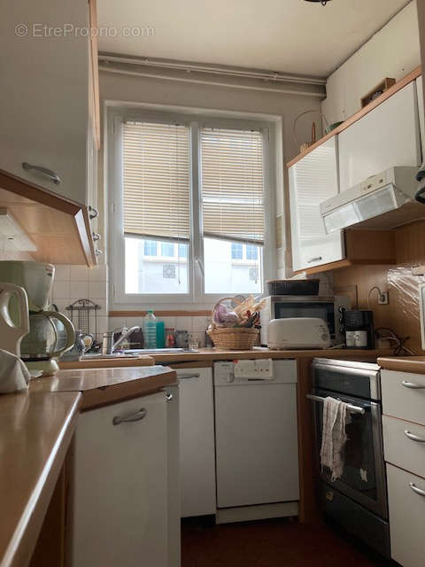 Appartement à PARIS-14E