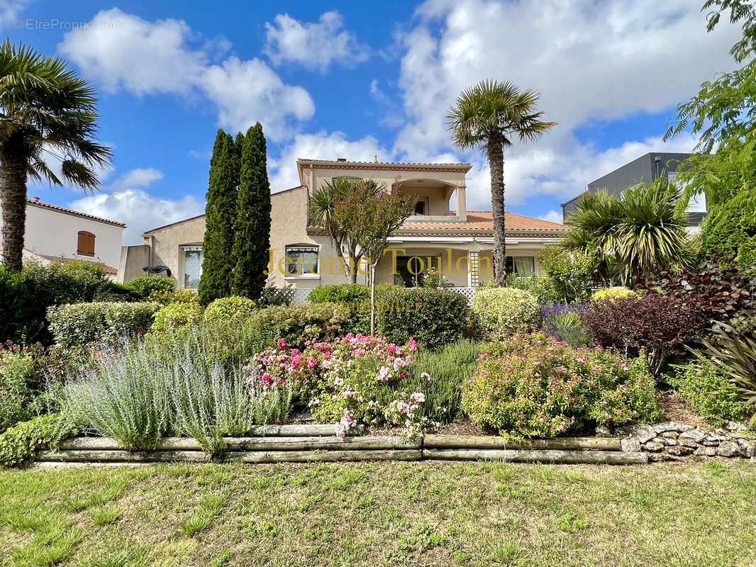 Maison à SAINT-PALAIS-SUR-MER