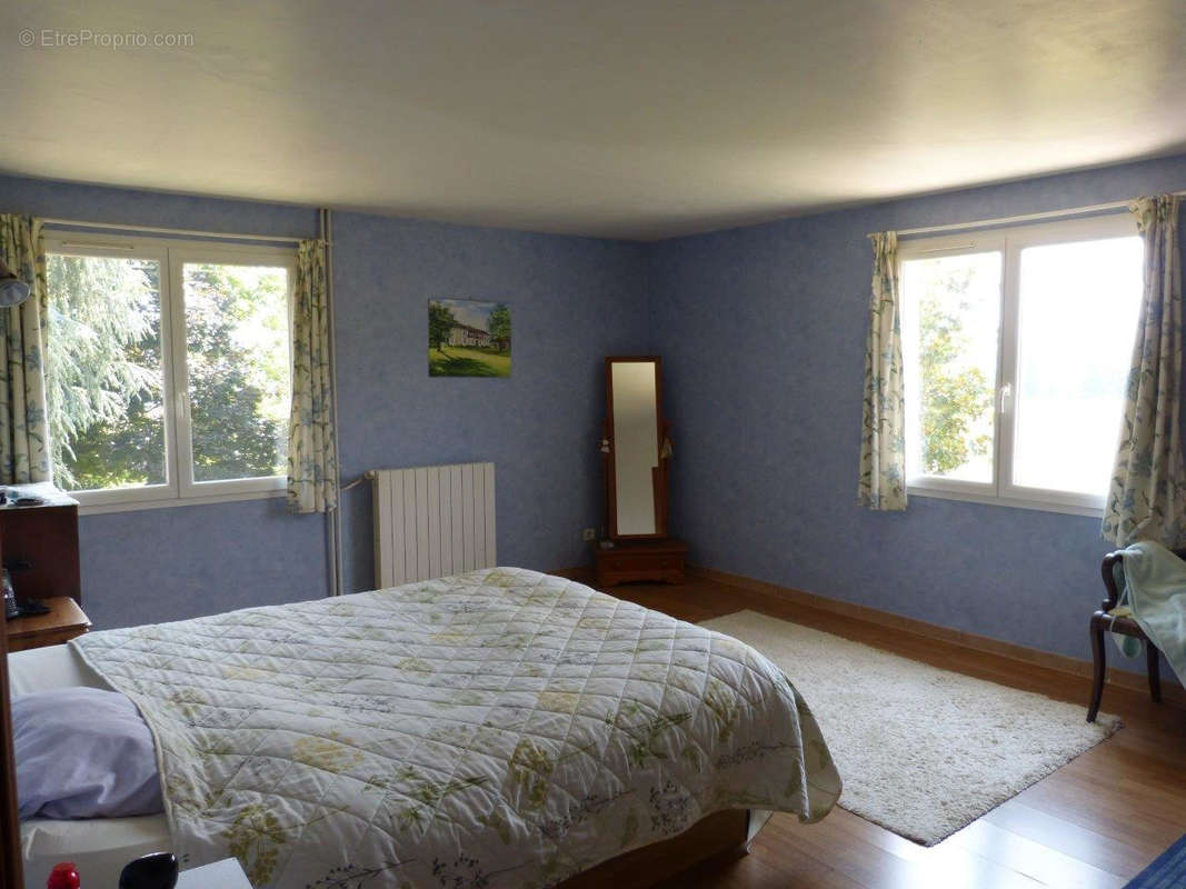 m chambre 1 da - Maison à TRIE-SUR-BAISE