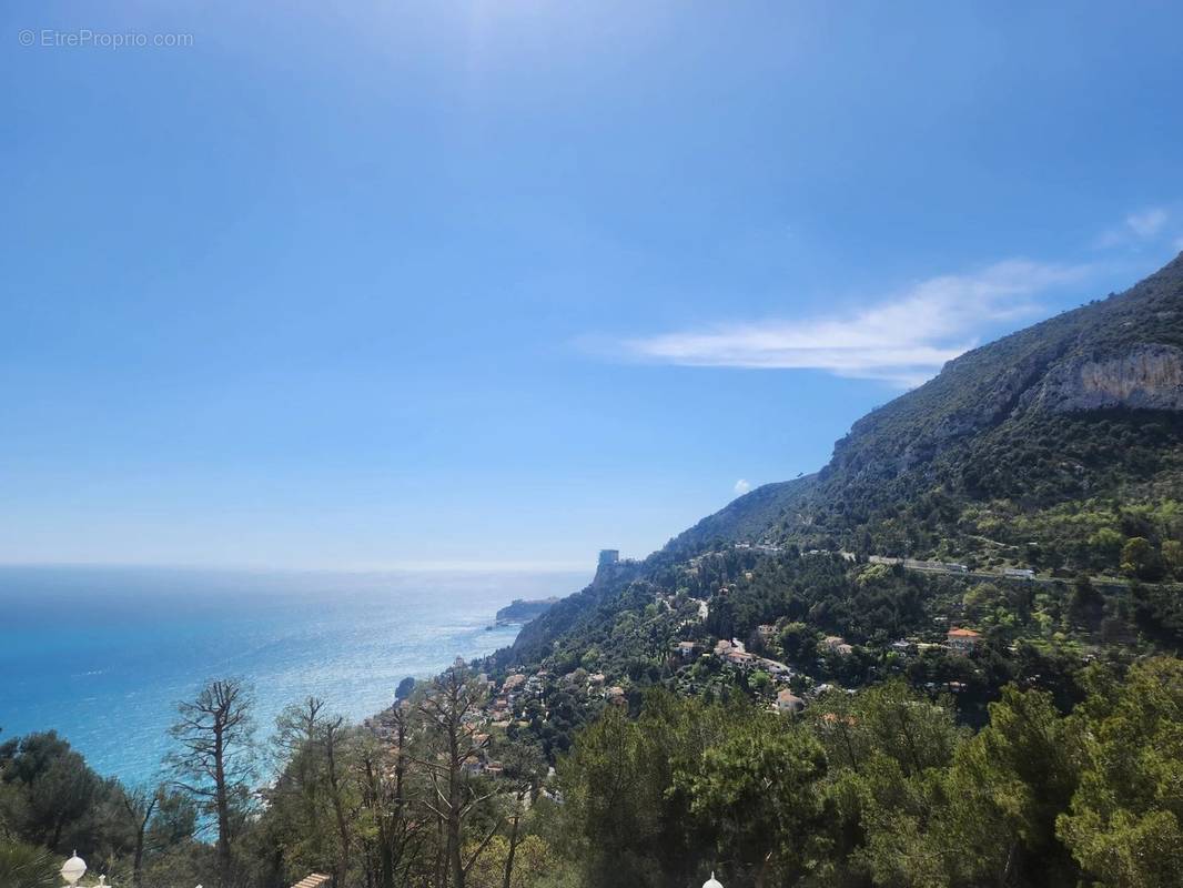 Maison à ROQUEBRUNE-CAP-MARTIN