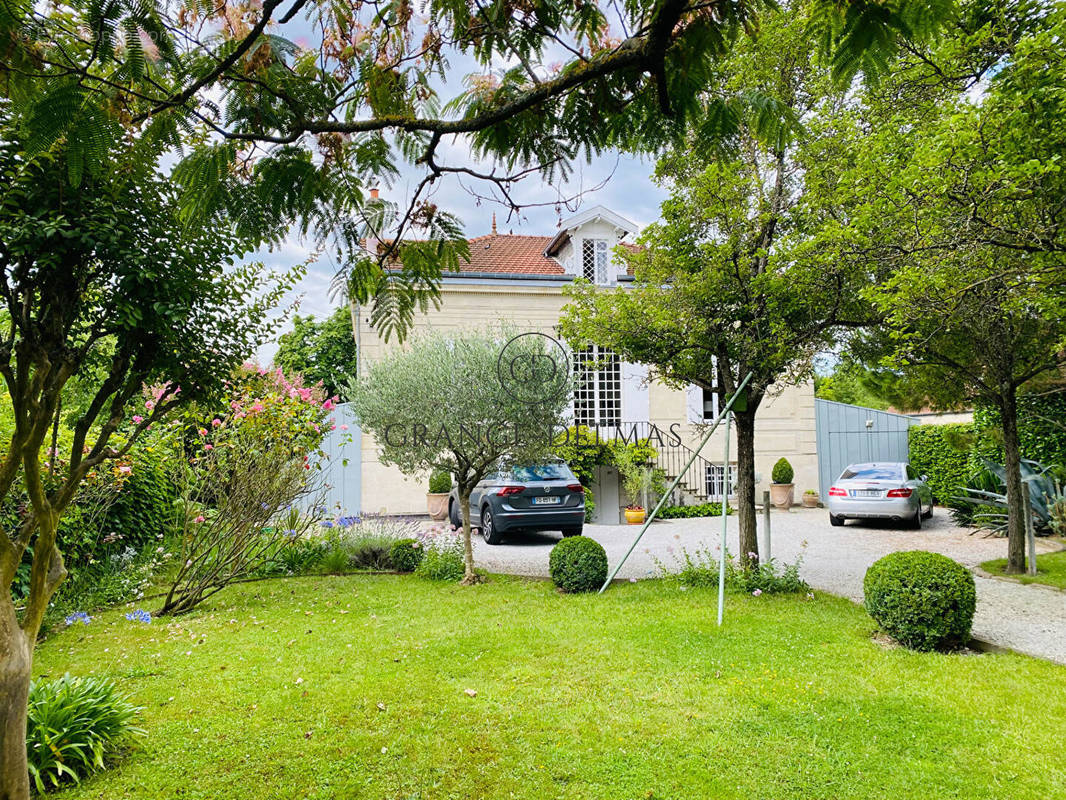 Maison à BORDEAUX