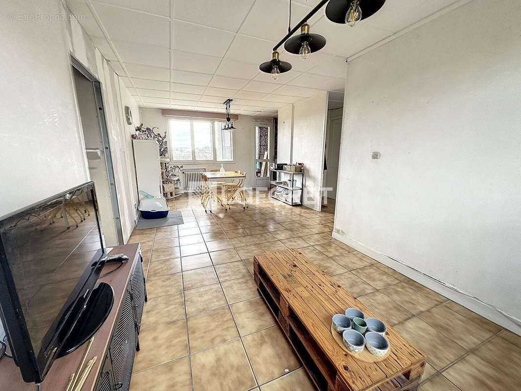 Appartement à SOTTEVILLE-LES-ROUEN