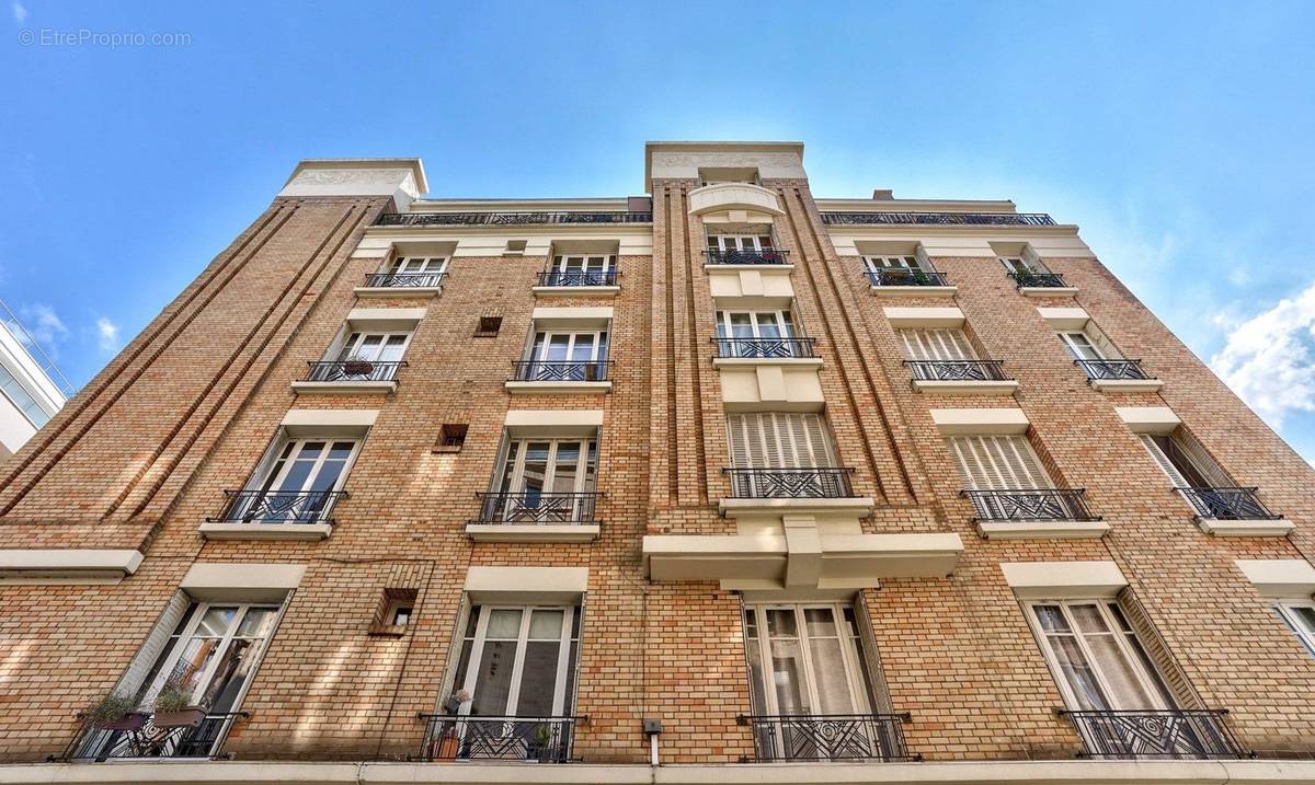 Appartement à COLOMBES