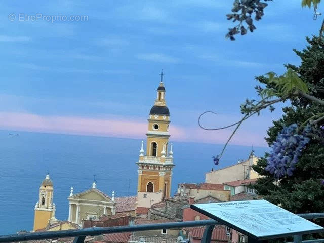 Appartement à MENTON