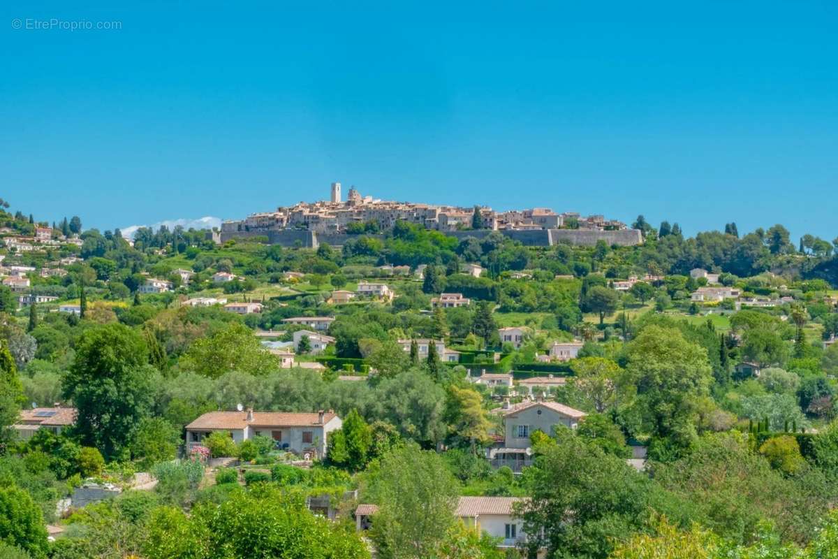 Maison à LA COLLE-SUR-LOUP