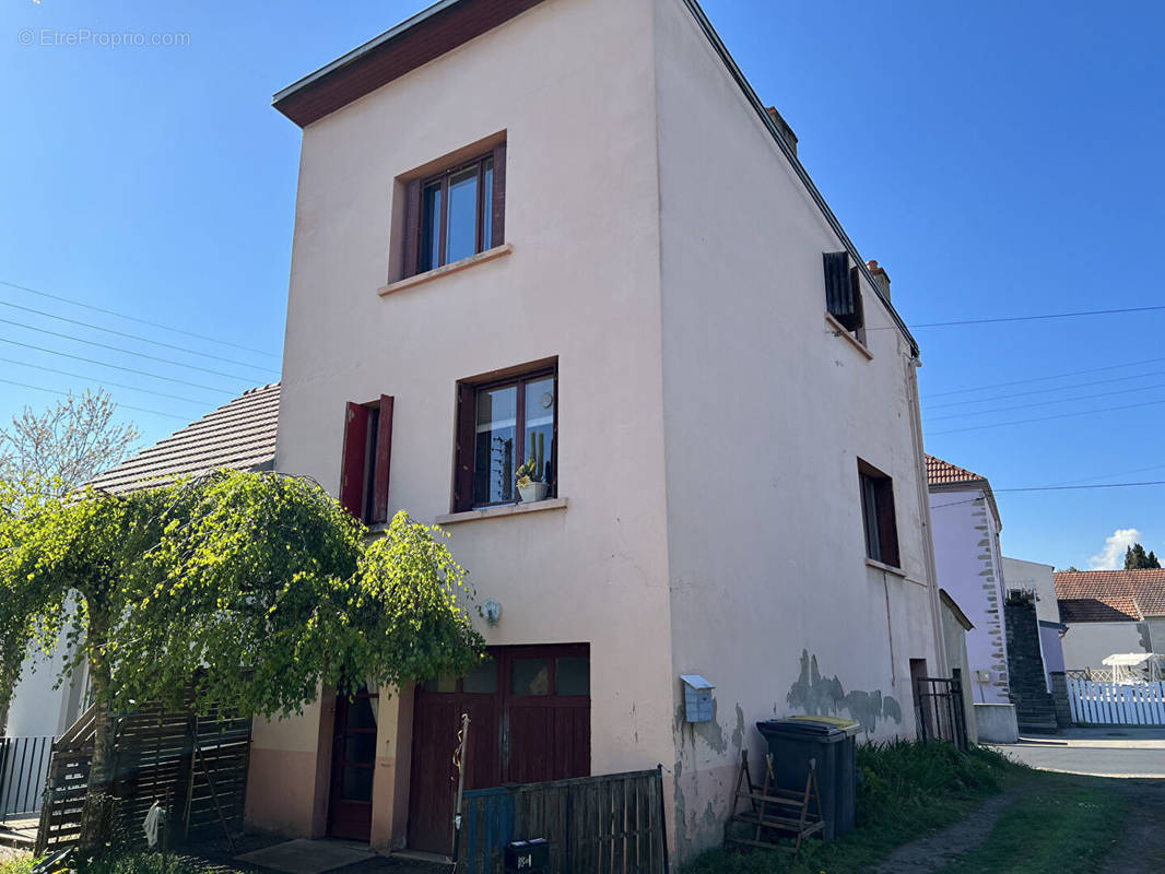 Maison à SAINT-VALLIER