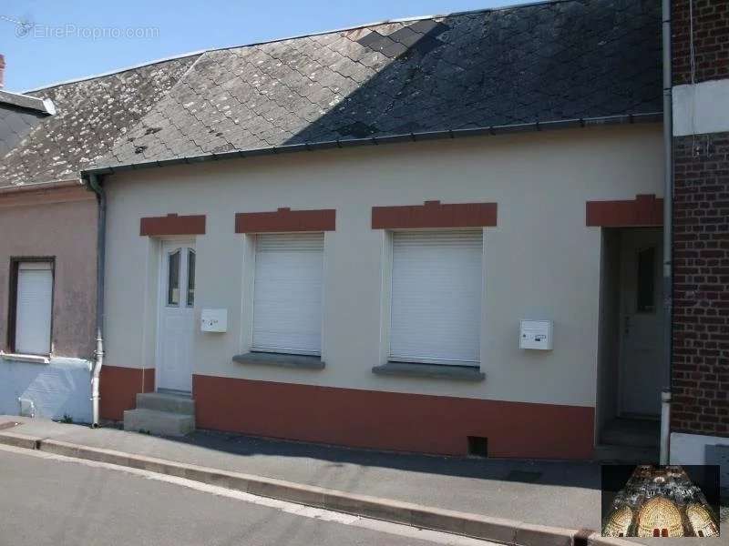 Maison à FOUILLOY