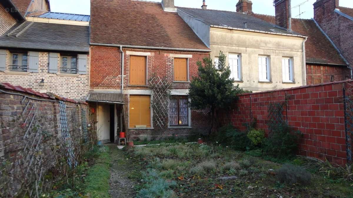 Maison à BEAUVAIS