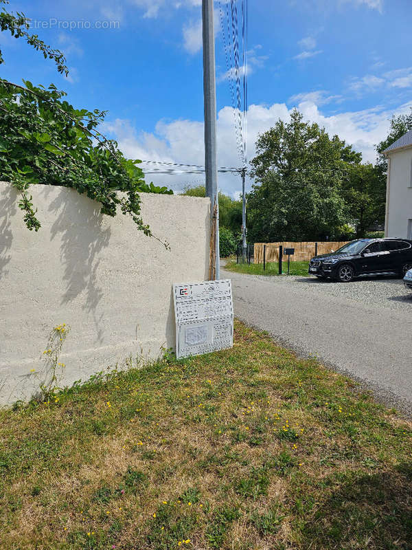 Terrain à LA CHAPELLE-SUR-ERDRE