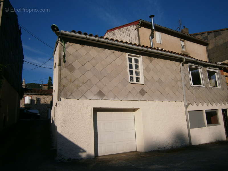 Maison à SAINT-AMANS-SOULT