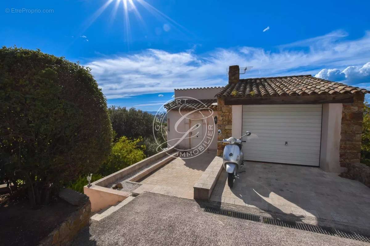 Maison à SAINTE-MAXIME