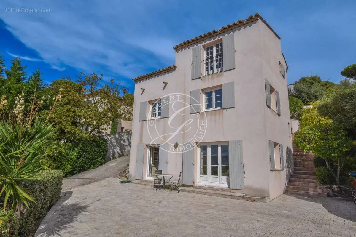 Maison à SAINTE-MAXIME