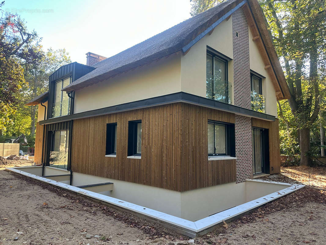 Maison à MAISONS-LAFFITTE