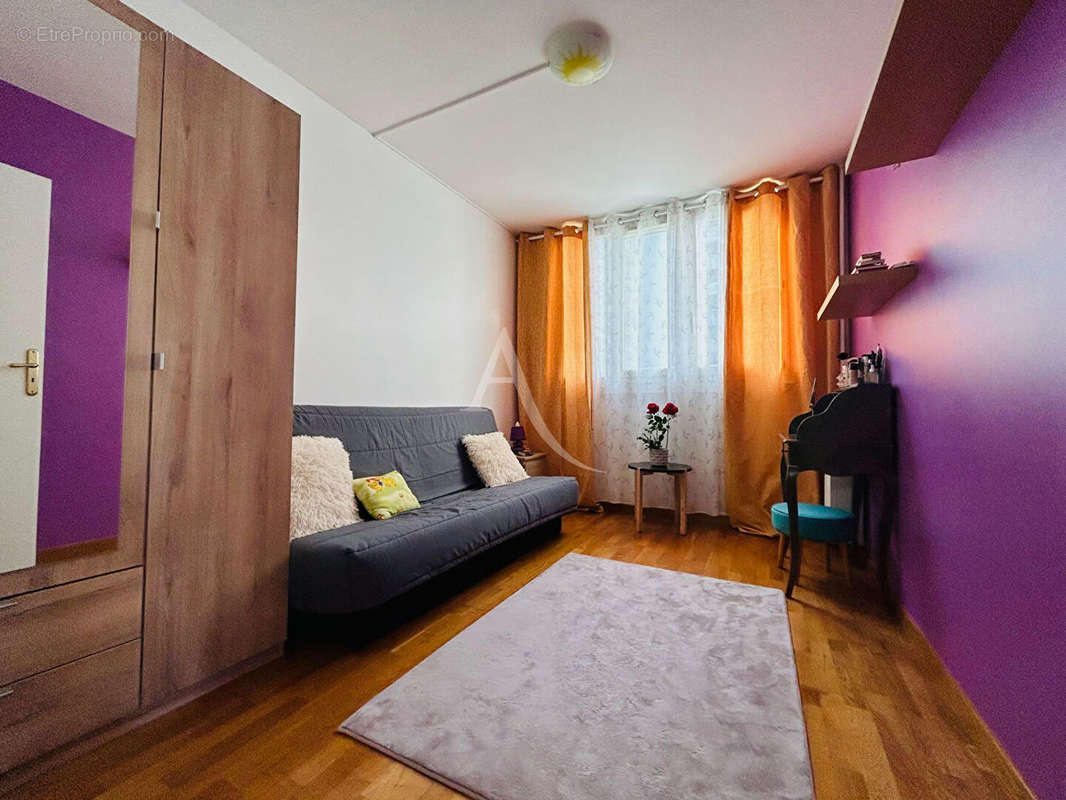 Appartement à CHELLES