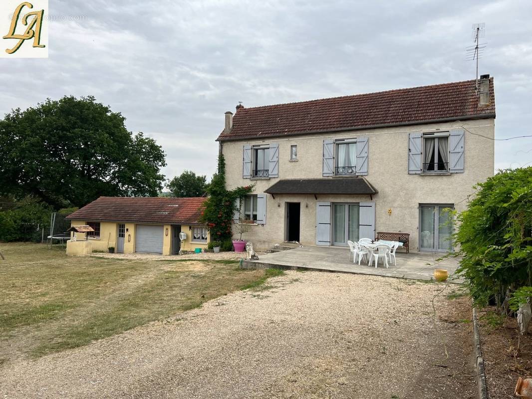 Maison à PACY-SUR-EURE