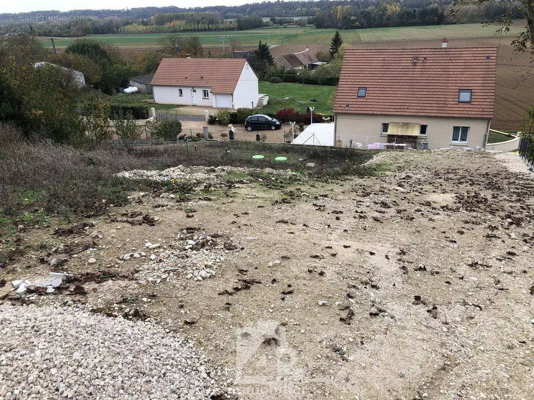 Terrain à MONTOIRE-SUR-LE-LOIR