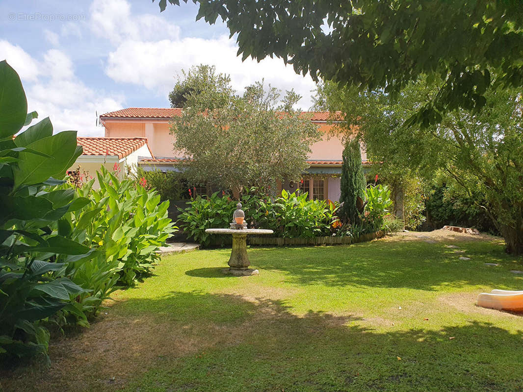 Maison à MERIGNAC