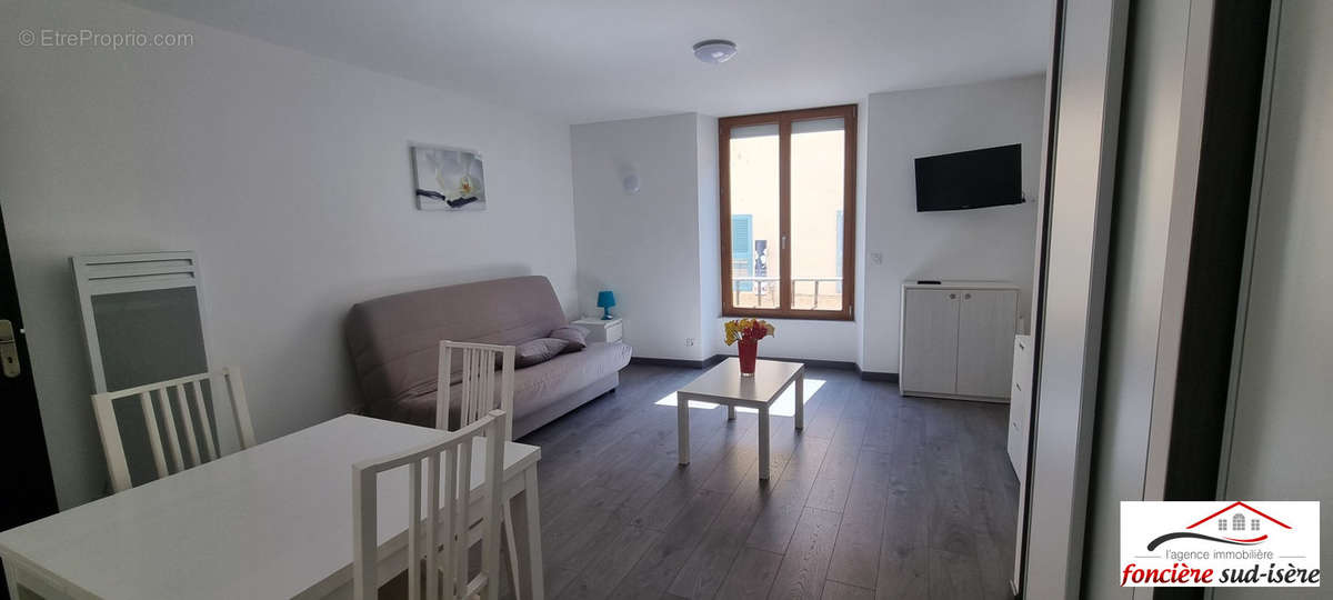 Appartement à VIZILLE