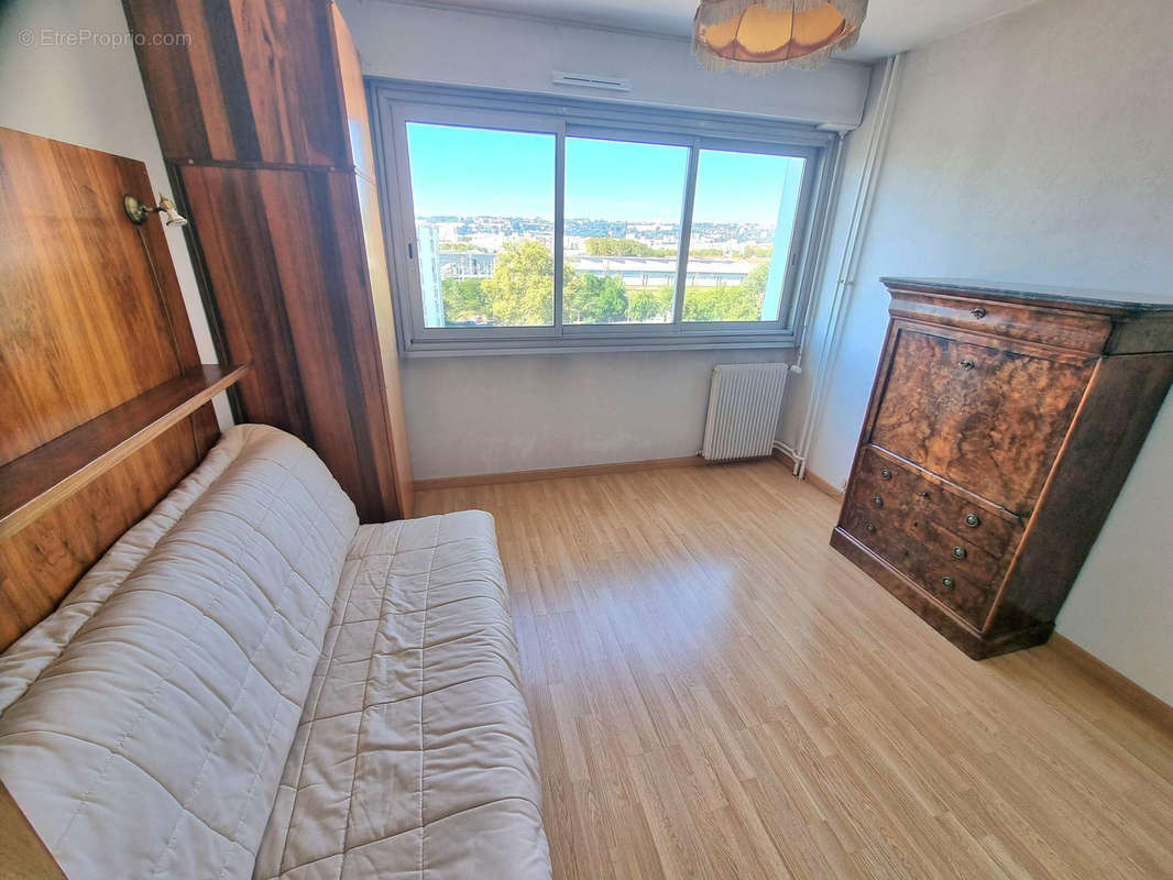 Appartement à LYON-8E