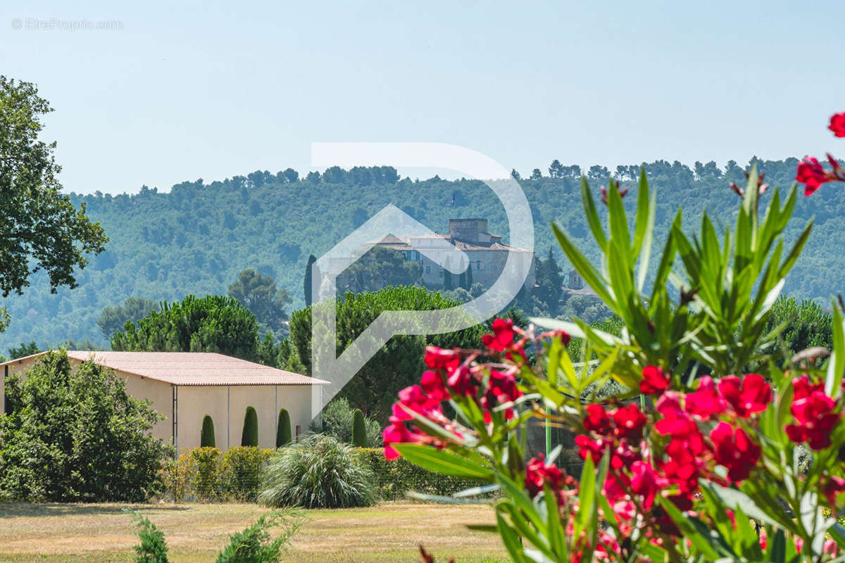 Maison à LOURMARIN