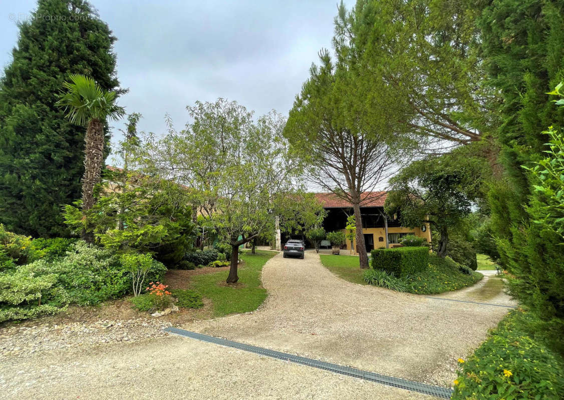 chemin way - Maison à CASTERA-VERDUZAN