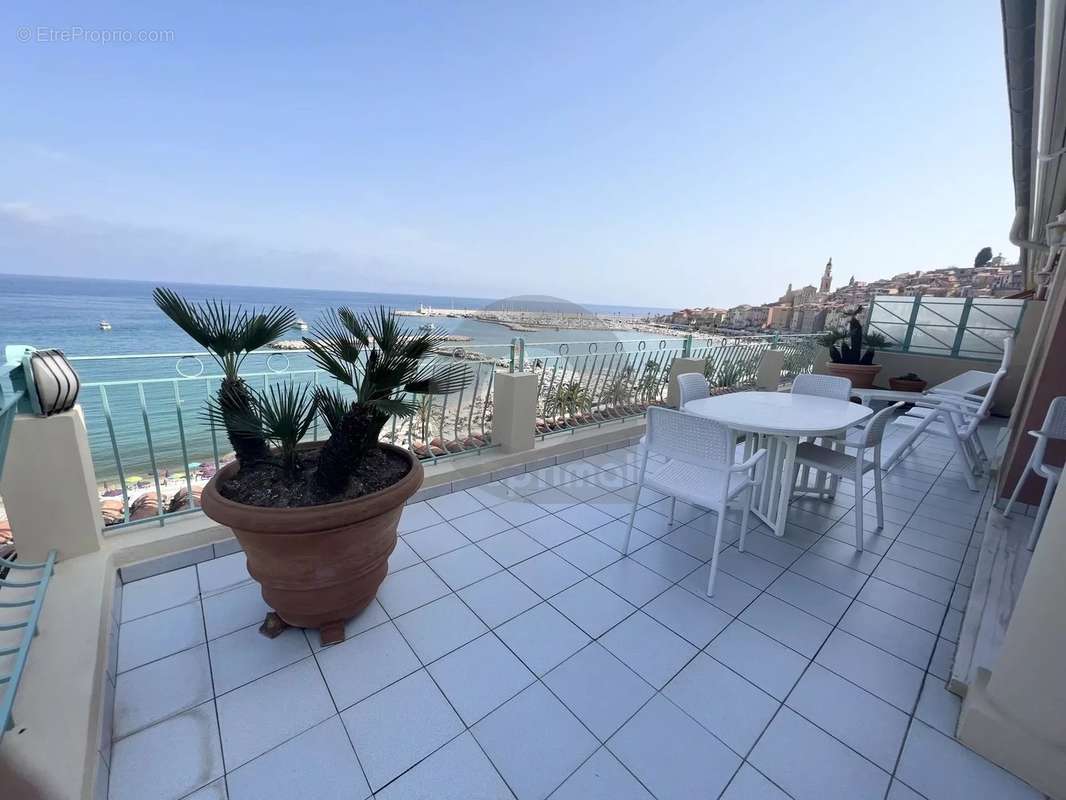 Appartement à MENTON