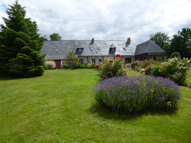 Maison à PONT-L&#039;EVEQUE