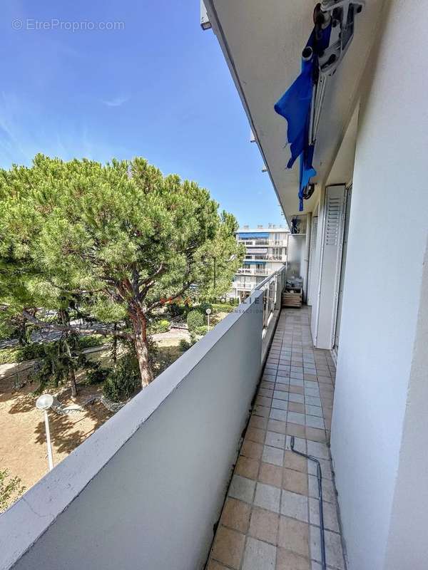 Appartement à MARSEILLE-8E