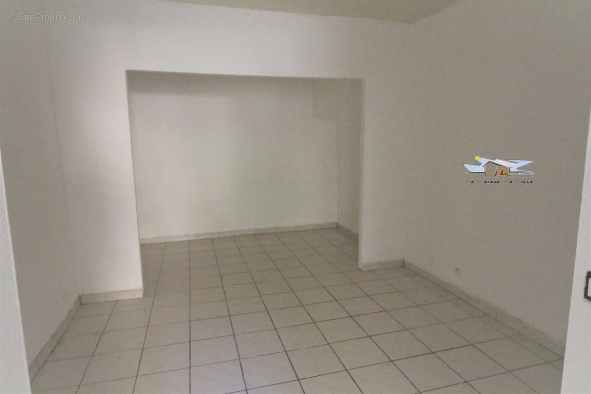 Appartement à MARSEILLE-11E