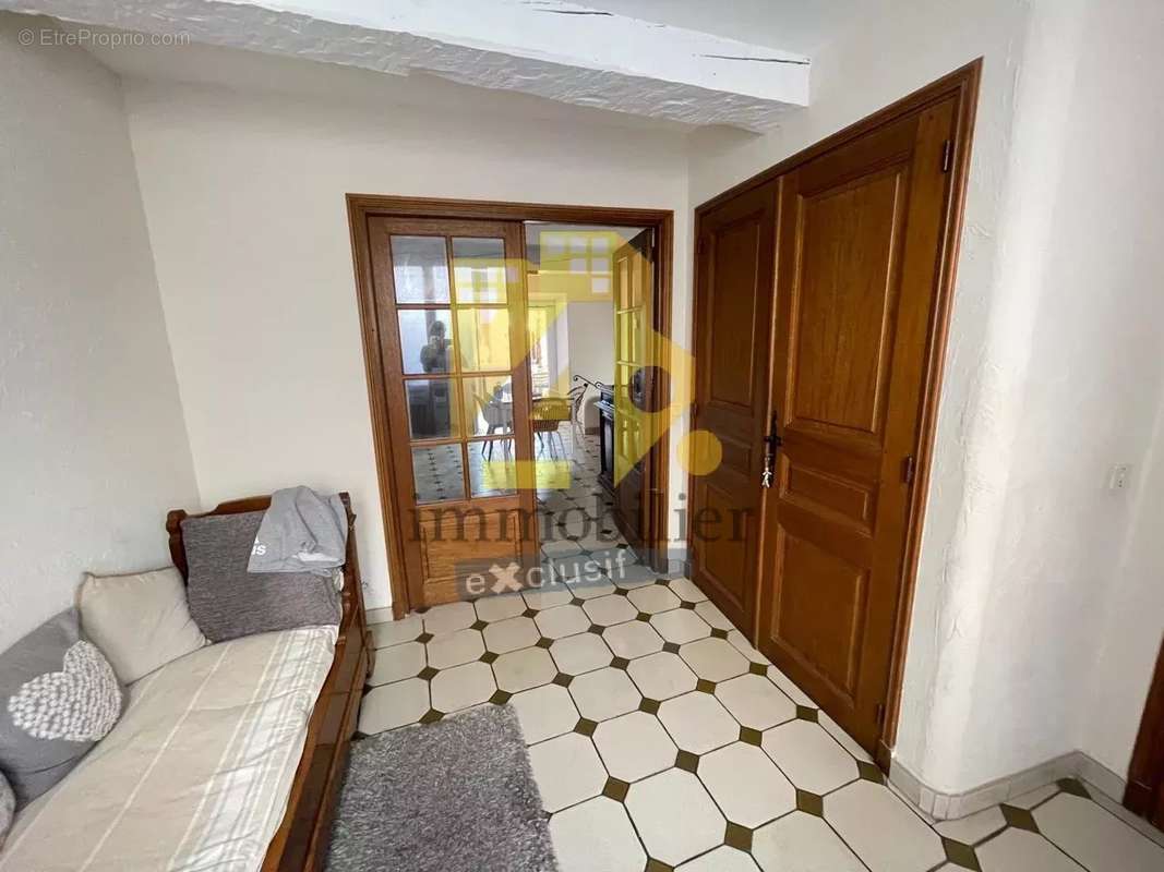 Appartement à FAYENCE