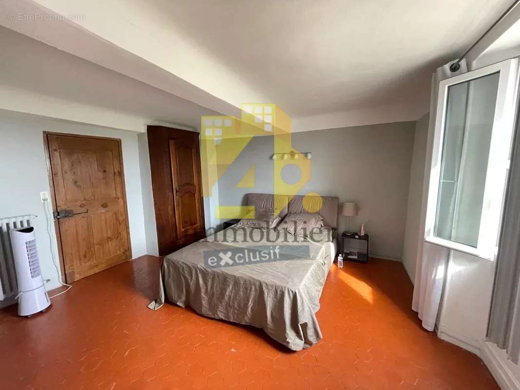 Appartement à FAYENCE