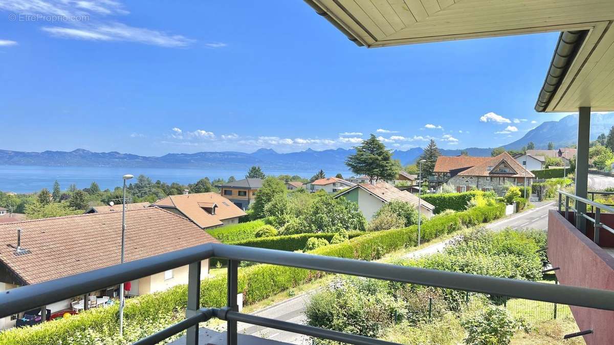 Appartement à EVIAN-LES-BAINS