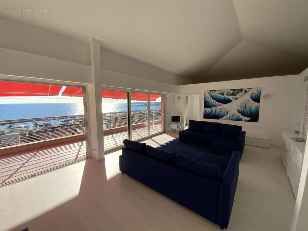 Appartement à MENTON