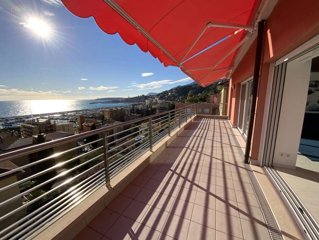 Appartement à MENTON